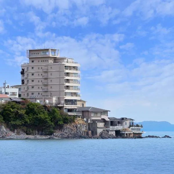 祥吉赤穗温泉酒店，位于Nakahiro的酒店