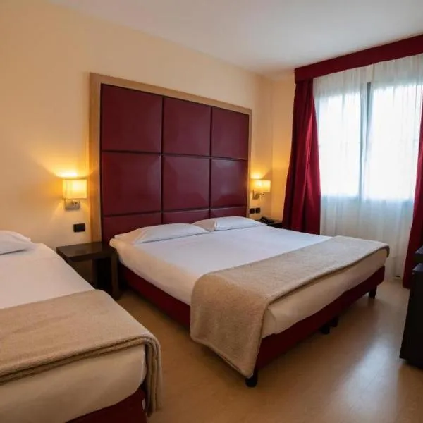 ALBA HOTEL，位于卡慕培吉尼的酒店