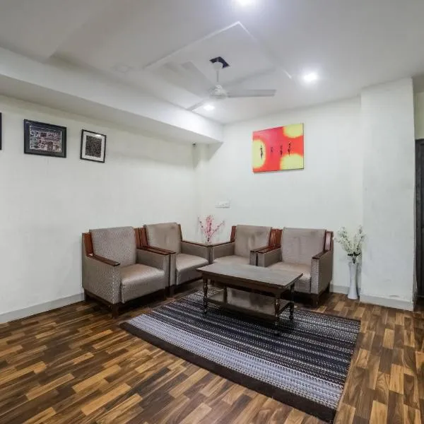 Super OYO Hotel Vaishali，位于阿杰梅尔的酒店