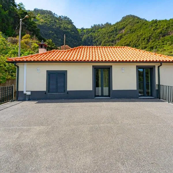 Casa da Quebrada，位于桑塔纳的酒店