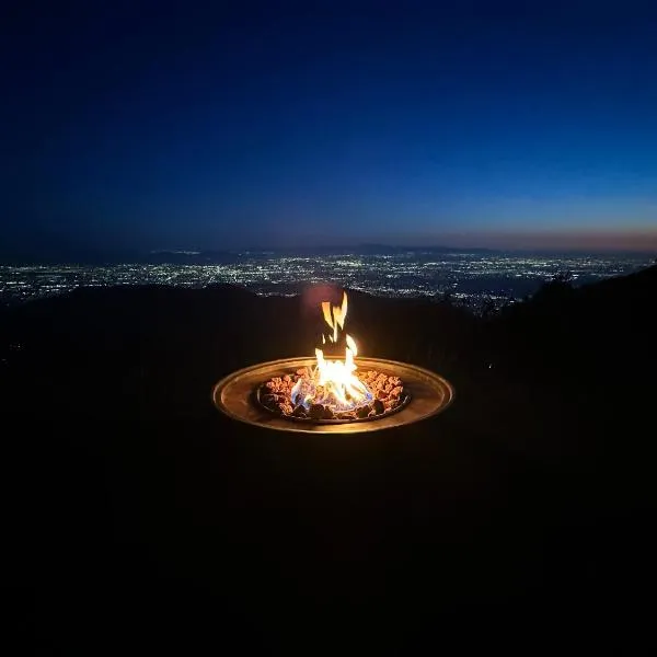 Breathtaking Views - Romantic, Peaceful & Secluded，位于Cajon Junction的酒店