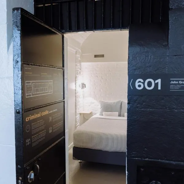 Saintlo Ottawa Jail Hostel，位于渥太华的酒店