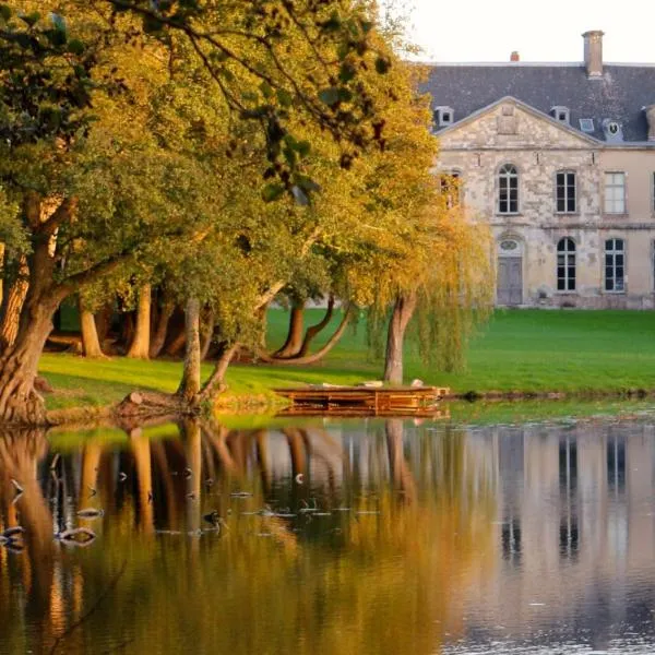 ABBAYE DE BLANCHELANDE，位于Neufmesnil的酒店