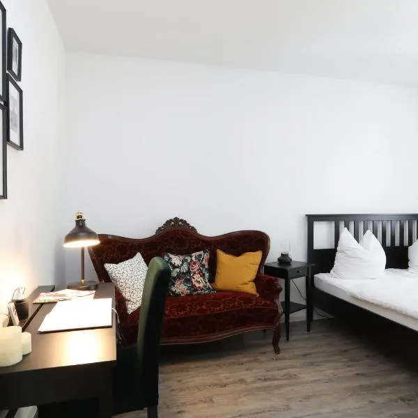 Kl. Fontane Ferienwohnung Bad Freienwalde direkt am Markt，位于巴特弗赖恩瓦尔德的酒店