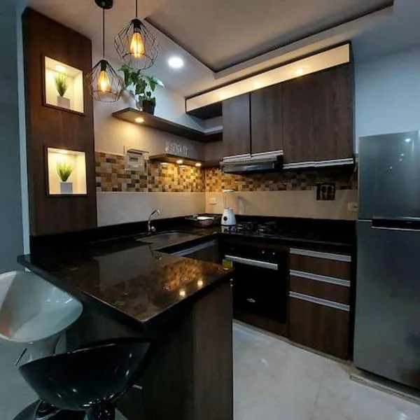 Apartamento en condominio con piscina，位于Villavicencio的酒店