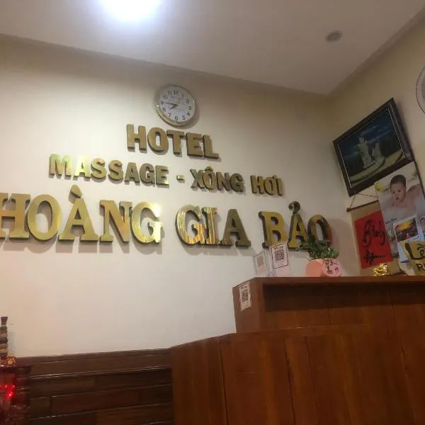 HOÀNG GIA BẢO KON TUM，位于Kon Rơbang的酒店