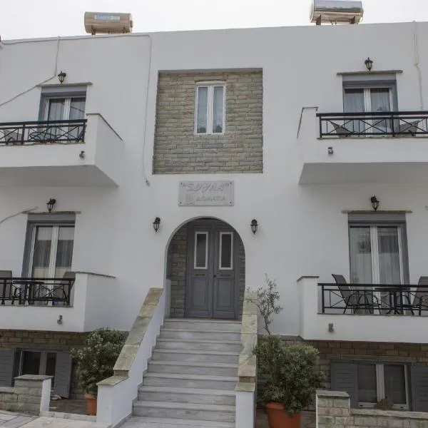 Soula Rooms Tinos，位于提诺斯的酒店