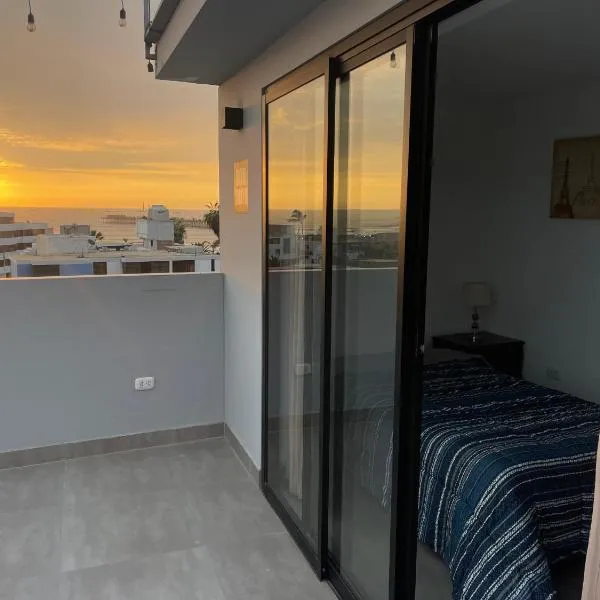 Habitación con vista al mar，位于Pimentel的酒店