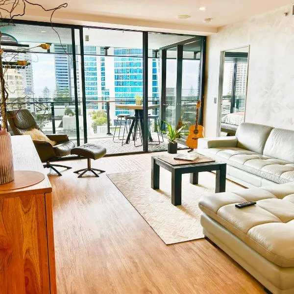 Deluxe 1BR Couple & Family Ocean Apartment, Circle on Cavill, Surfers Paradise，位于谭伯连山的酒店