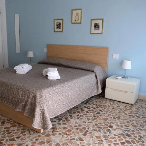 Sole & Luna Guest House，位于巴里的酒店