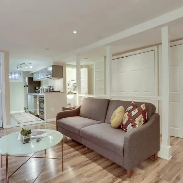 Beautiful 2 Bedroom across from The House of Representatives，位于华盛顿的酒店