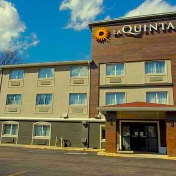 La Quinta Inn by Wyndham Indianapolis North，位于印第安纳波利斯的酒店