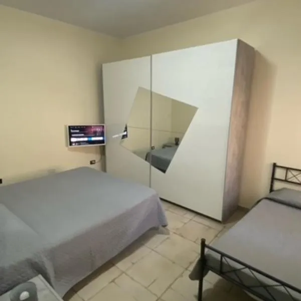 Camera doppia o tripla con bagno "Nel Cuore di Faenza"，位于法恩莎的酒店