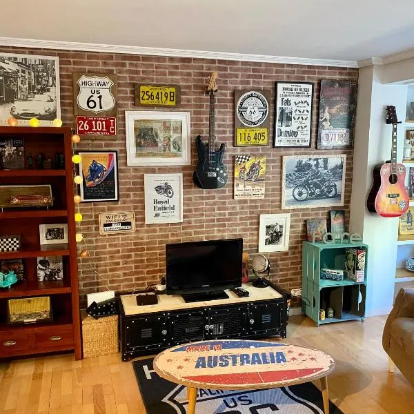 Apartamento estilo Vintage céntrico y garage incluido，位于阿尔贝尔达德里瓜的酒店