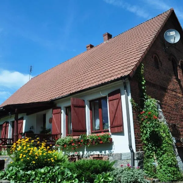 Agroturystyka Izba Pod Kasztanem，位于兹沃切涅茨的酒店