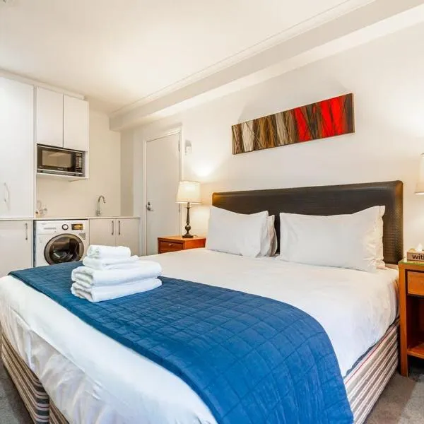 Cosy studio on Queen Street，位于奥克兰的酒店