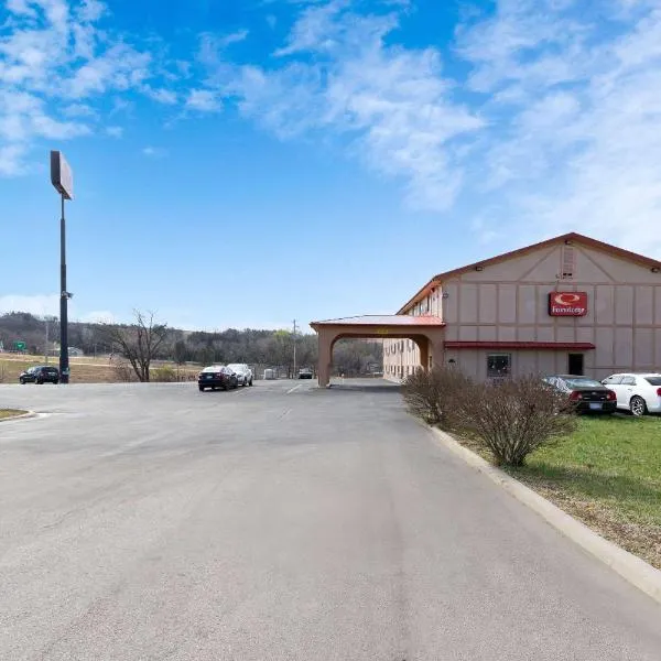 Econo Lodge Junction City I-70 Near Fort Riley，位于章克申城的酒店