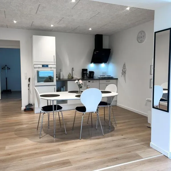 The Heart of Billund apartment by KIRIJA，位于比伦德的酒店