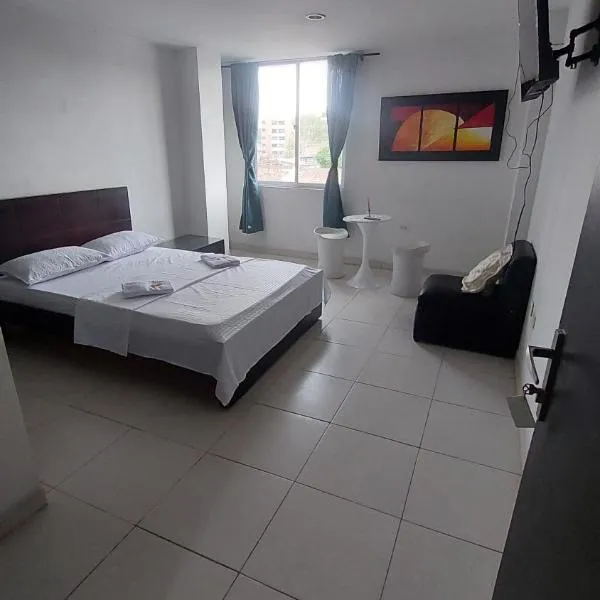 EDIFICIO MALU REAL habitaciones y apartaestudios sin cocina，位于Calibío的酒店