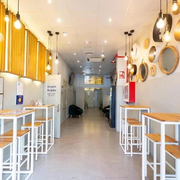 Malaga Stop Hostel AB，位于马拉加的酒店