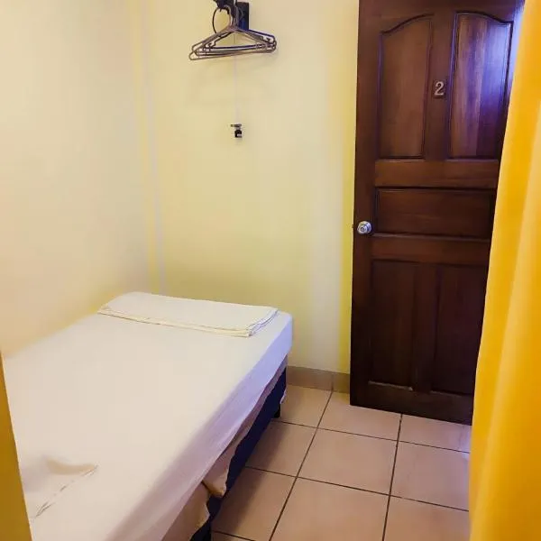 Hostel Tropical and CoWorking，位于Escamequita的酒店