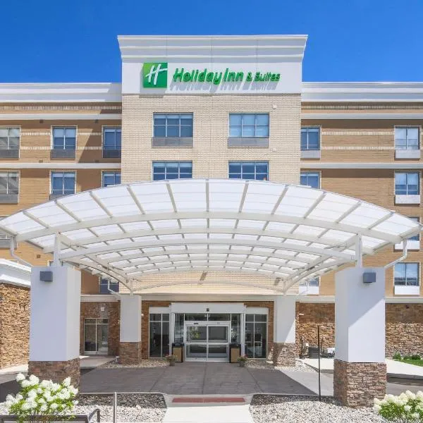 Holiday Inn & Suites Detroit - Troy, an IHG Hotel，位于特洛伊的酒店