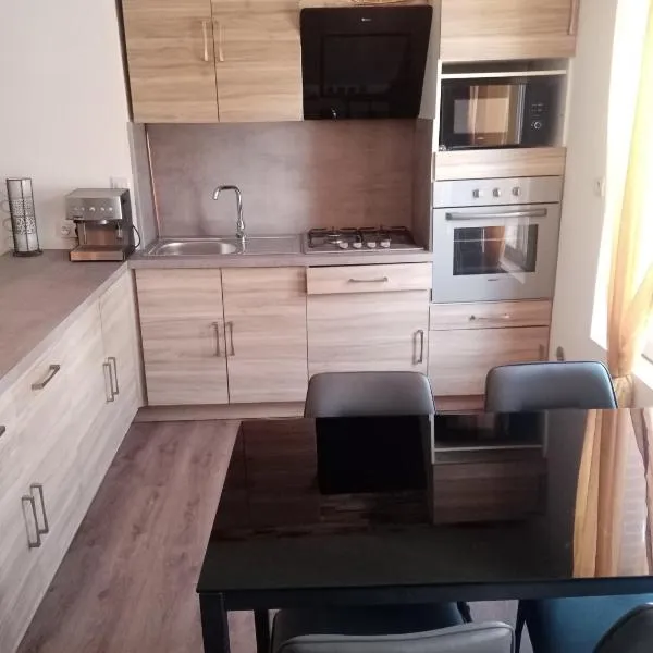 Appartement centre ville Vimoutiers，位于维穆蒂尔斯的酒店