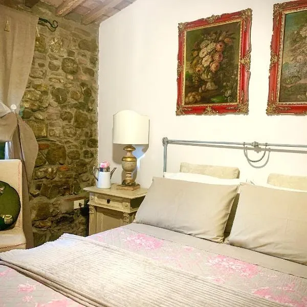 Casa Malù Suvereto Antica Dimora with two bedrooms，位于苏韦雷托的酒店