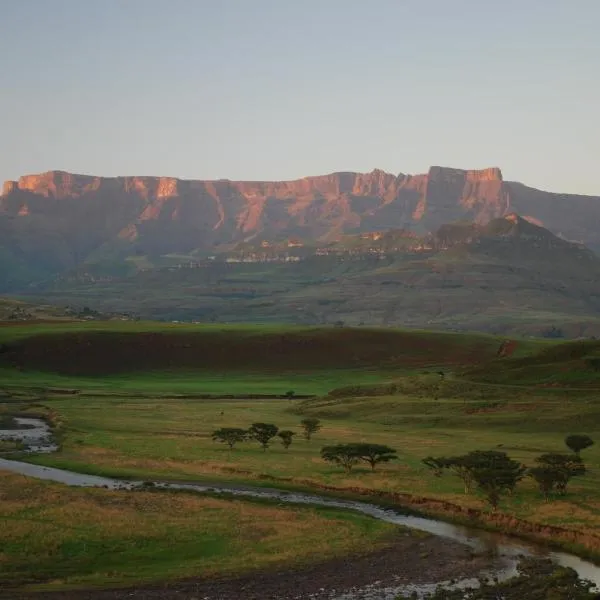 Hlalanathi Drakensberg Resort，位于Bonjaneni的酒店
