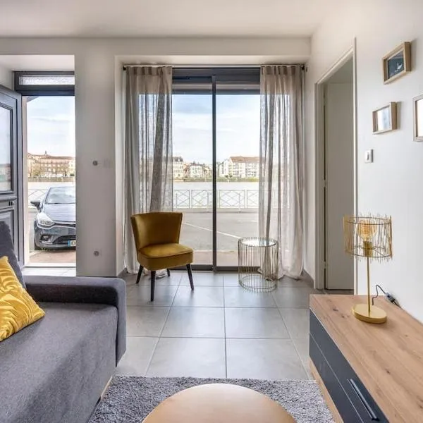 Appartement T2 climatisé Le quai 391，位于Saint-Laurent-sur-Saône的酒店