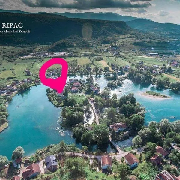 Apartman UnaTesnim，位于Ripač的酒店
