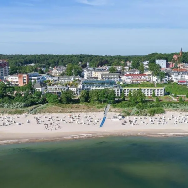 Hotel Kaiserhof Heringsdorf，位于奔驰的酒店