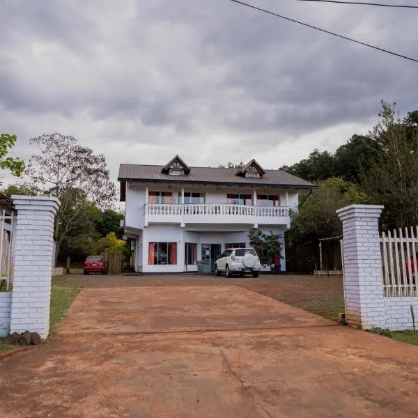 Hotel Puerto Libertad - Iguazú，位于Puerto Bossetti的酒店