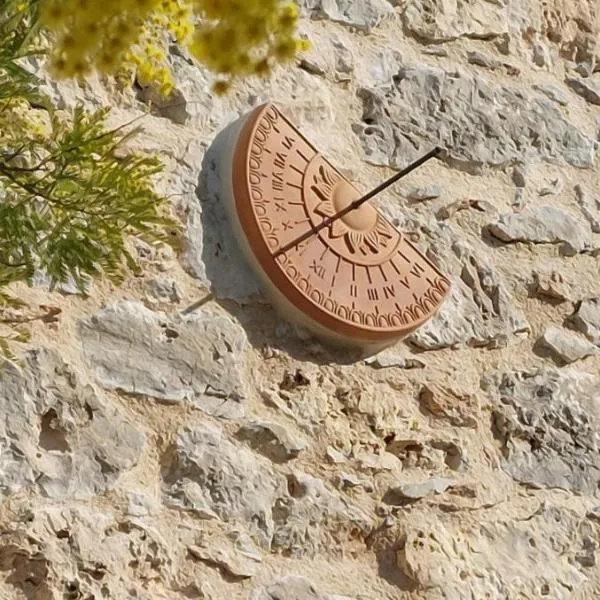 Sundial Stone House，位于泽德瑞拉克的酒店