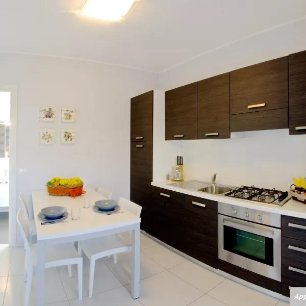 Appartamento Nuvola - Lake Como - near the beach - near the center，位于科利科的酒店