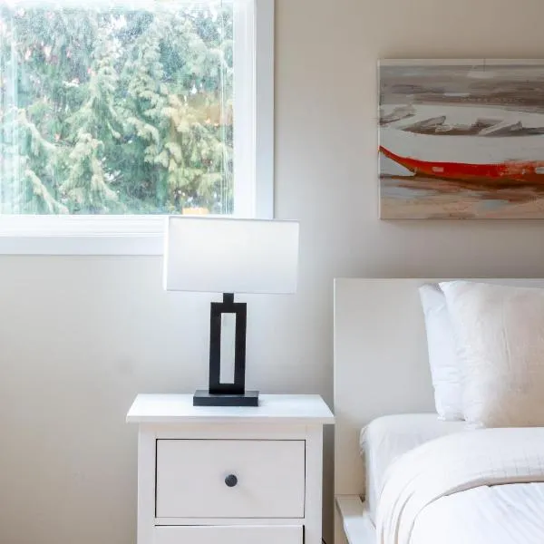 Ski nest 5m to Creekside Gondola，位于惠斯勒的酒店