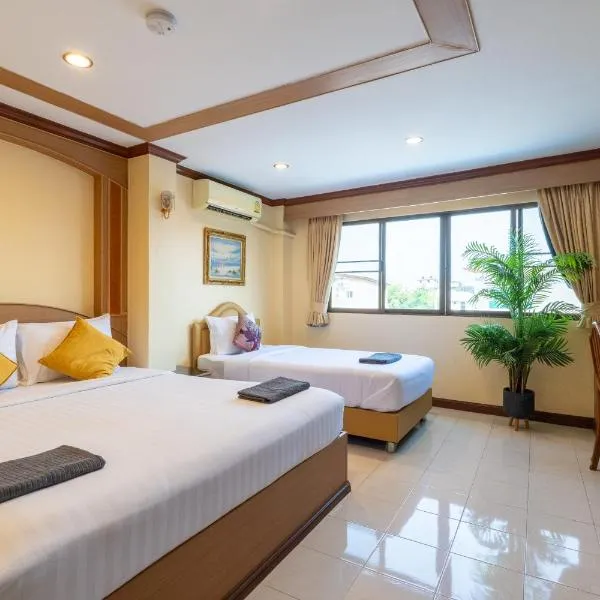 La Casa South Pattaya Hotel，位于芭堤雅市中心的酒店