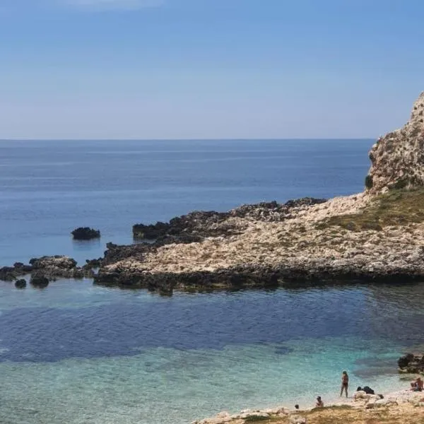 In pineta Luxury House - Levanzo，位于莱万佐的酒店