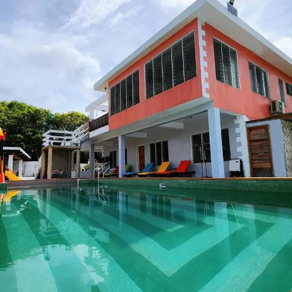 Pacific Paradise Villa，位于Namanggumanggua的酒店