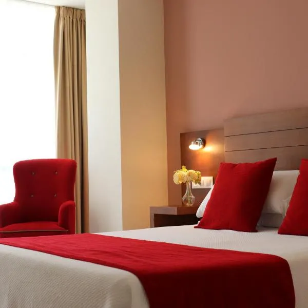 HOTEL ARZÚA，位于阿尔苏阿的酒店