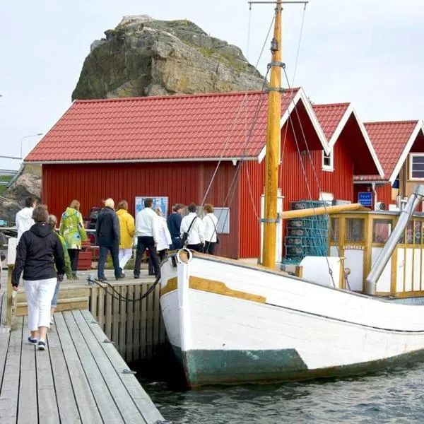 Hus i Skärhamn när till hav och natur!，位于Utäng的酒店