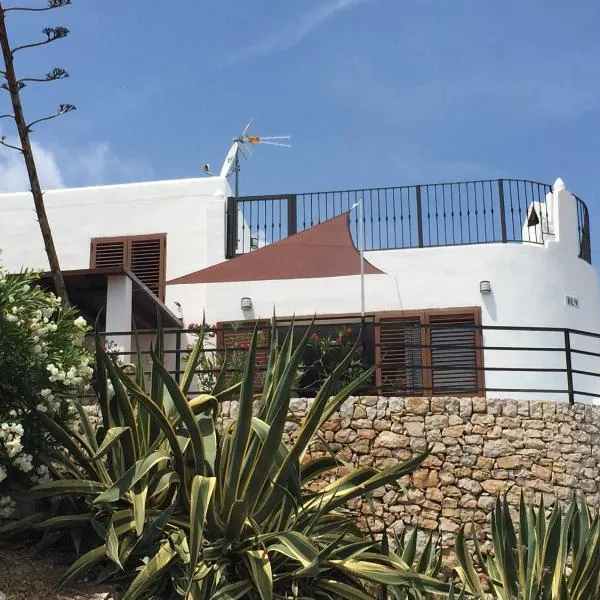 Chalet con vistas al mar，位于佩尼斯科拉的酒店