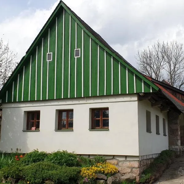 Chalupa Jestřebí，位于Velké Svatoňovice的酒店