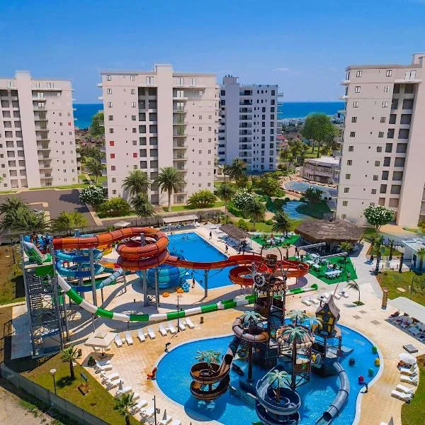 Helena Pool Apartments in Caesar Blue Resort including Breakfast available till 4pm, Gym, Heated swimming pool, Hammam, Sauna，位于Rizokarpaso的酒店