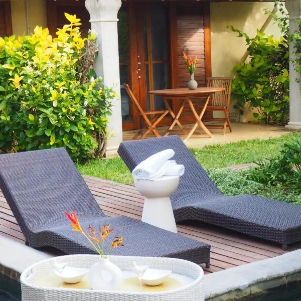 Balinese Bliss Villa , Harmonious Decor , Private Pool, Outdoor Shower, Tropical Garden，位于格兰贝伊的酒店