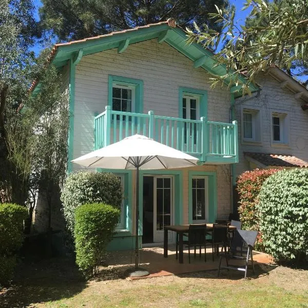 Domaine du golf lacanau Piscine chauffée 3 chambres，位于拉卡诺的酒店