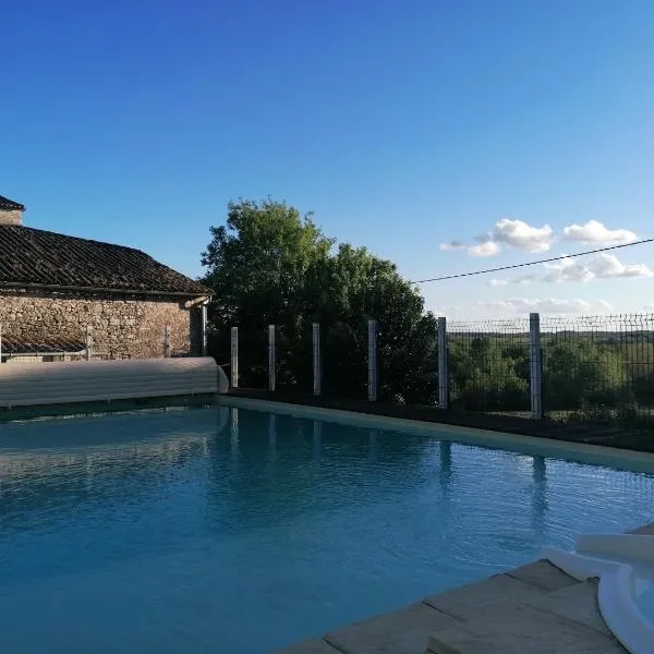 LE DOMAINE D'ELODIE，位于莫内斯捷的酒店