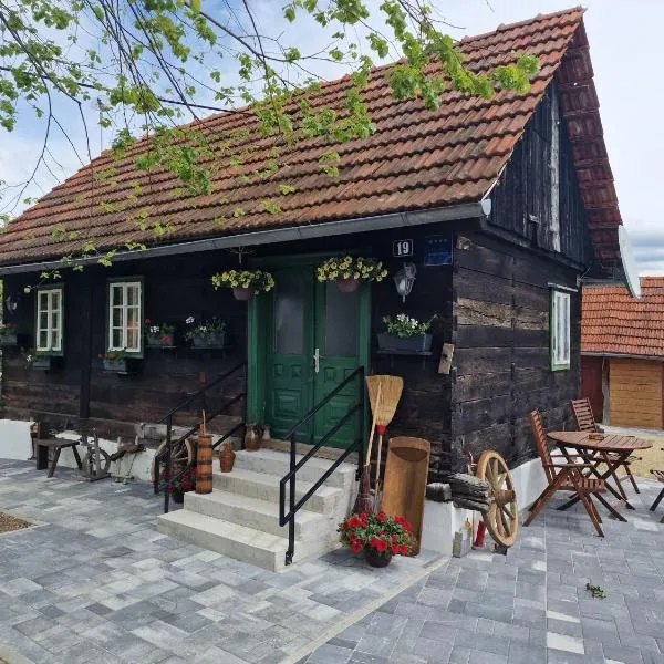 Holiday home Hižica v plavem trnacu，位于Gornja Stubica的酒店