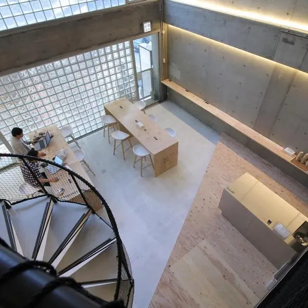 b hotel Small Hotel - Hondori shopping arcade，位于广岛的酒店