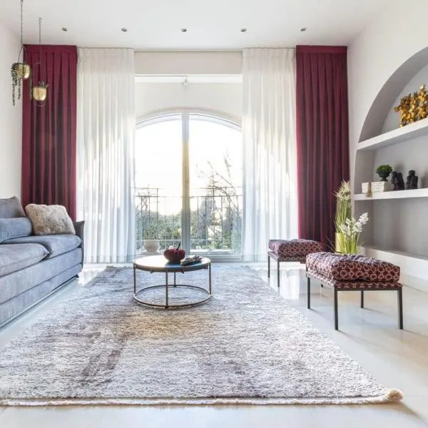 Cosy Studio in Mamilla, free parking up to 5 ppl，位于耶路撒冷的酒店